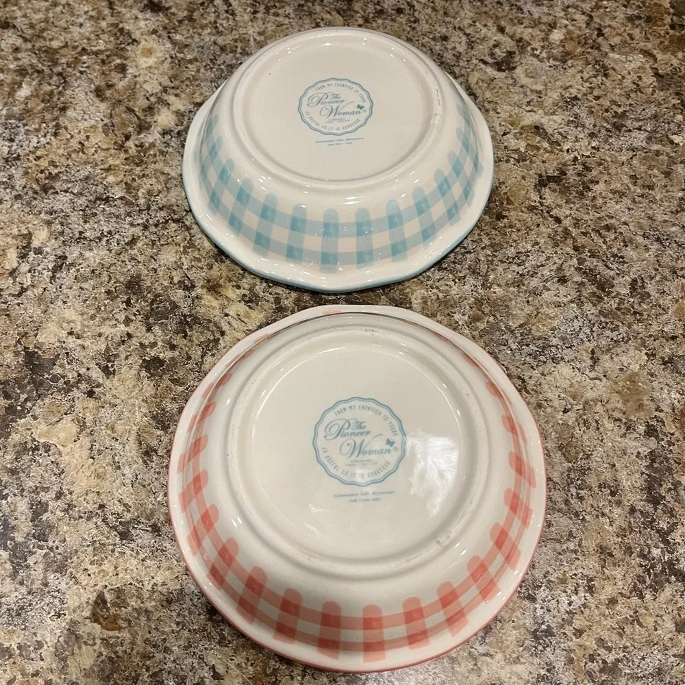 Pioneer Woman Country Cow and Cow Girl Hat 5.5” Bowls Pink and Blue Set of Two
